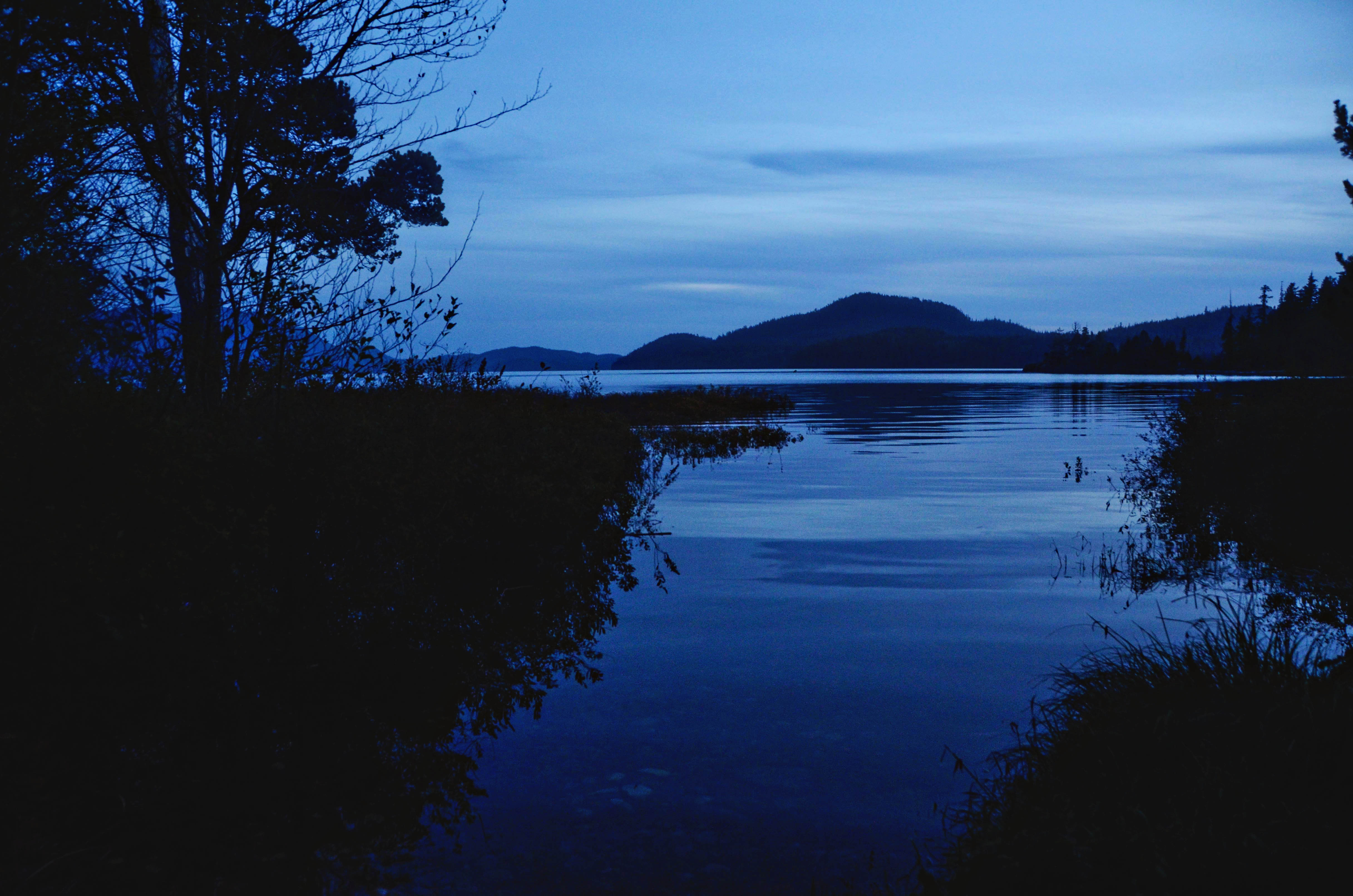 lake kennedy car camping dusk 2